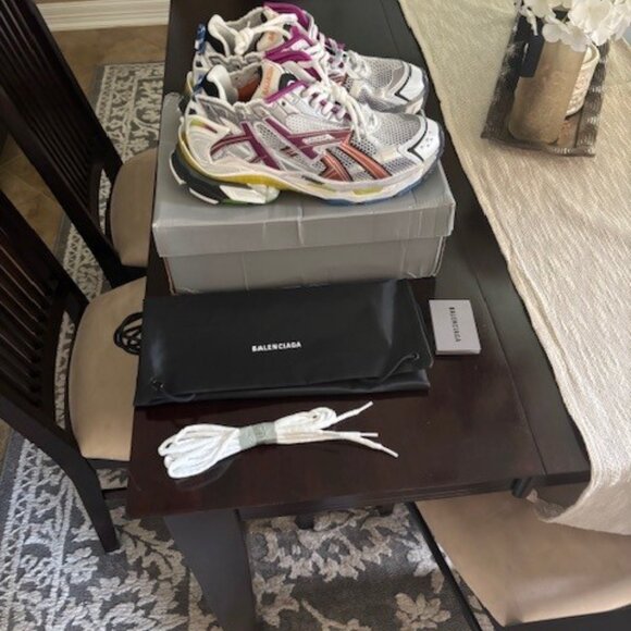 Balenciaga Runners Multi Color Size 44 Men Sneakers - Picture 2 of 4
